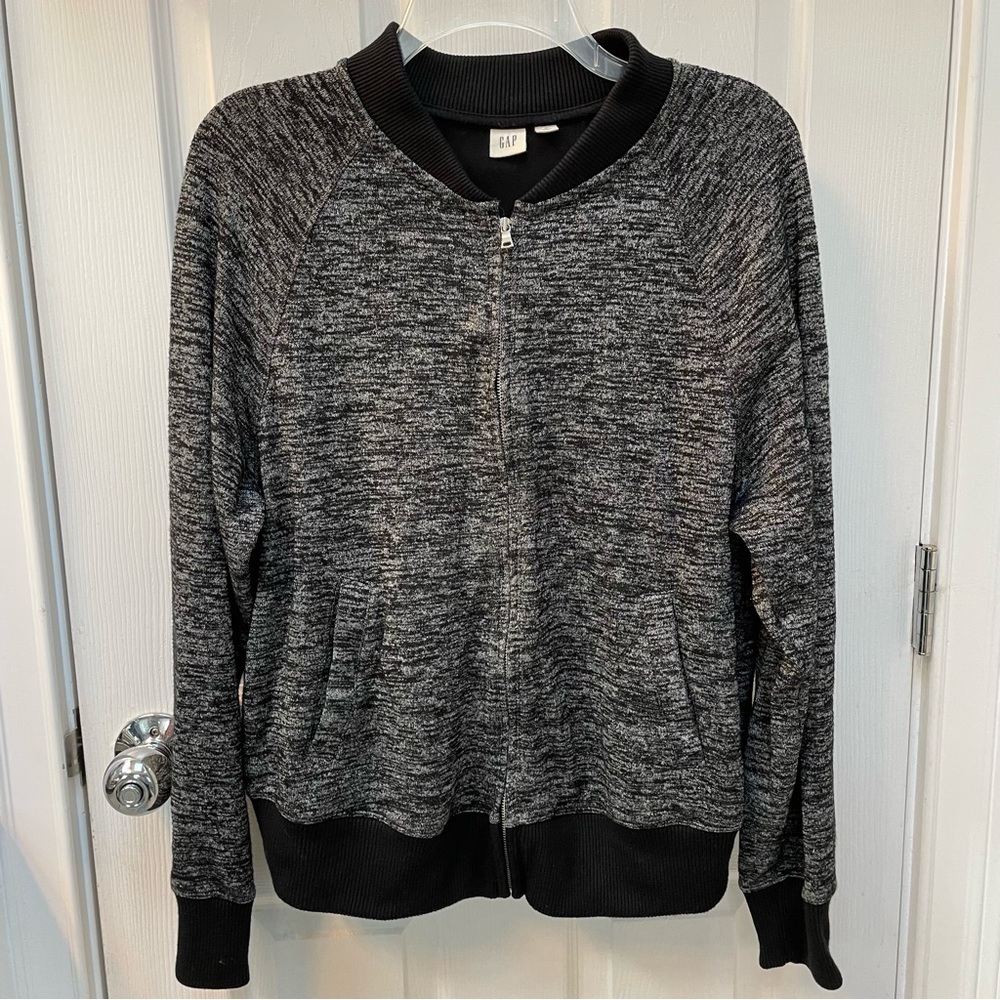 GAP Knit Bomber Jacket/Sweater Black/Gray Size Medium